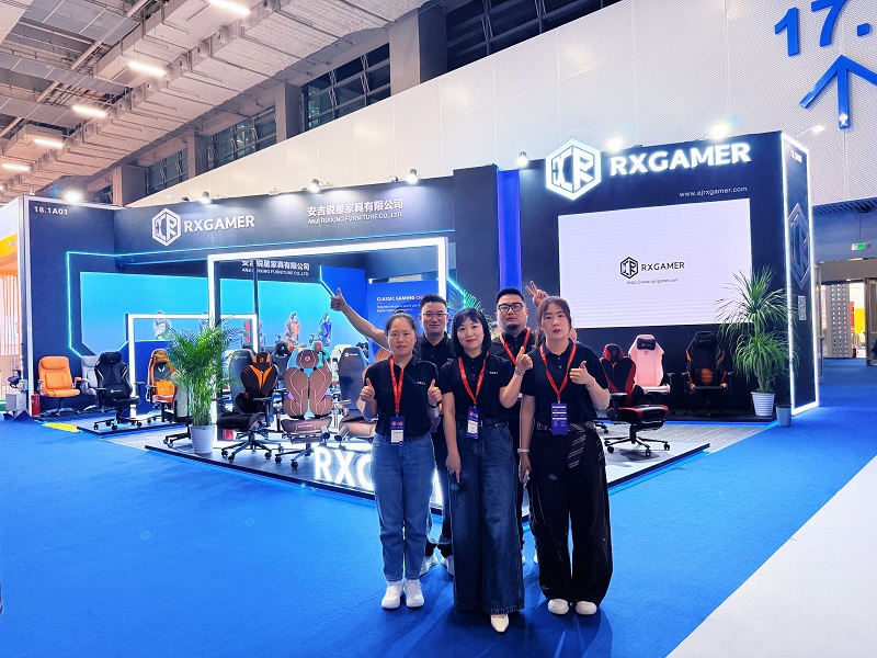 Anji Ruixing Furniture Co., Ltd. Berhasil Mempamerkan di Pameran Furnitur Internasional China ke-57 (Guangzhou)